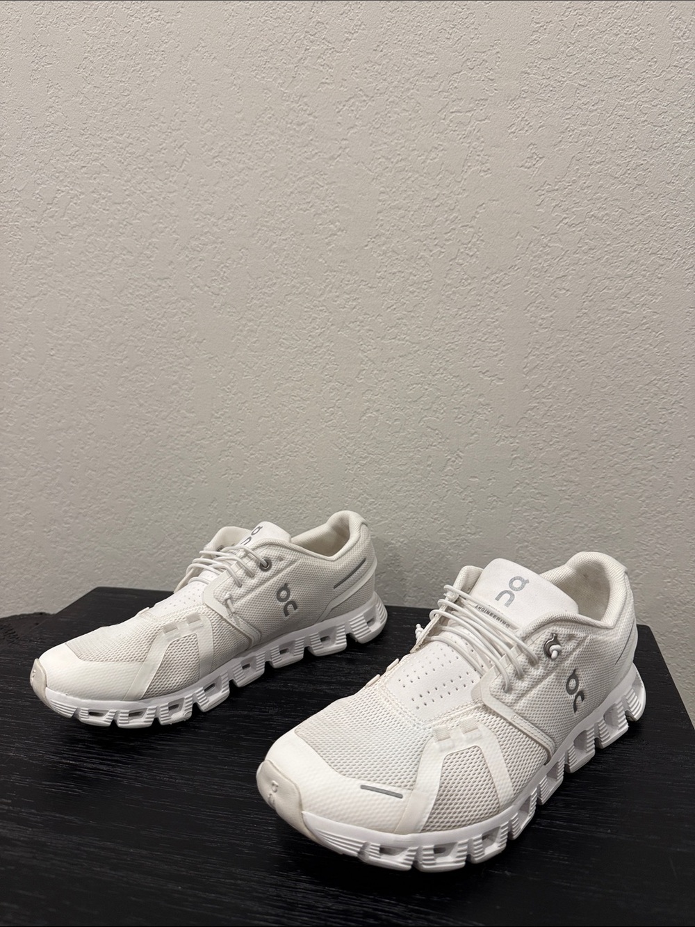 On Running Cloud 5 Women’s Size 8.5 W8.5 Athletic Shoe All White Training Workou - Picture 5 of 12